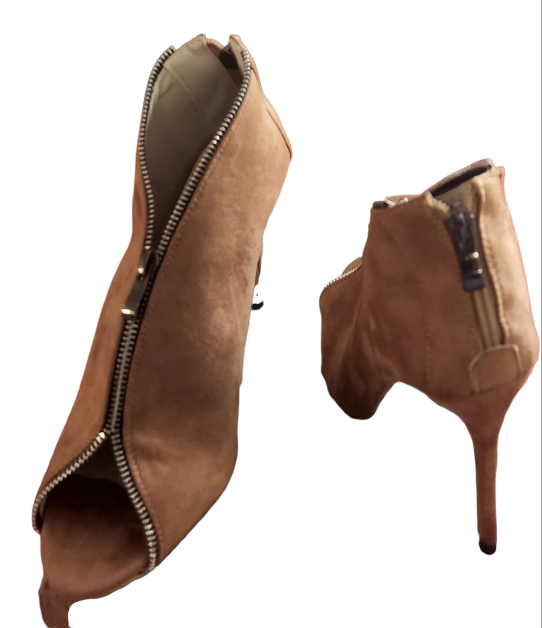 Zipper in front and back ladies high heels ankle boots.
