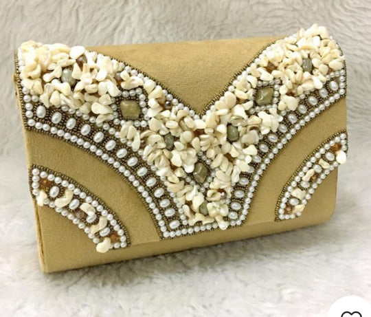 High-quality Rime stone clutch bags.