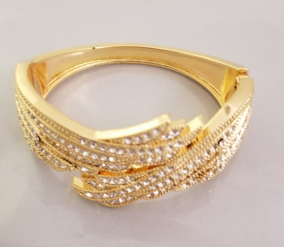 Beautiful Gold Plated With Crystal Bracelet