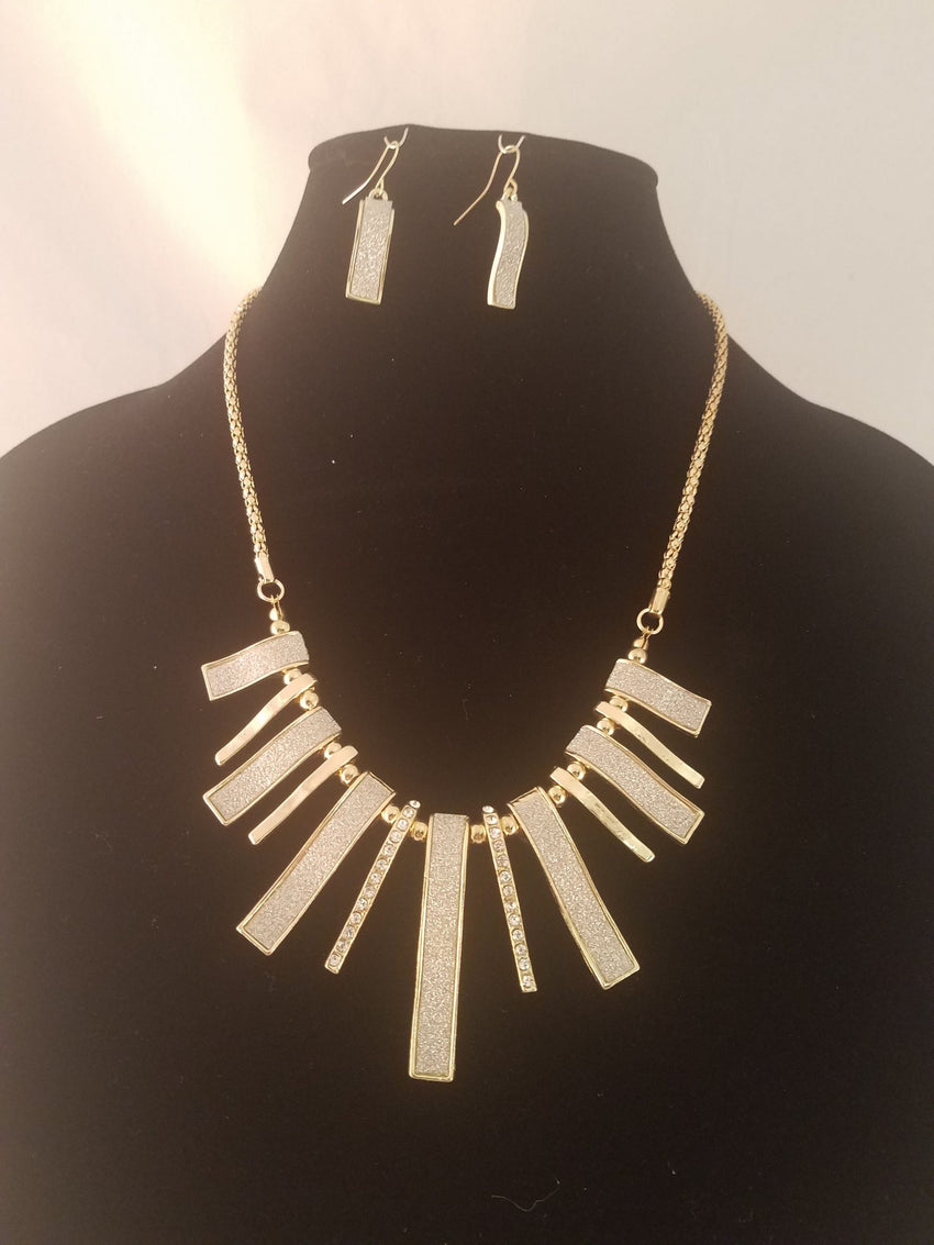 2pc. Gold plated designer necklace set
