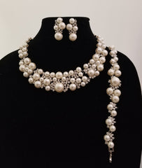 Royal Majesty Pearl Necklace Set