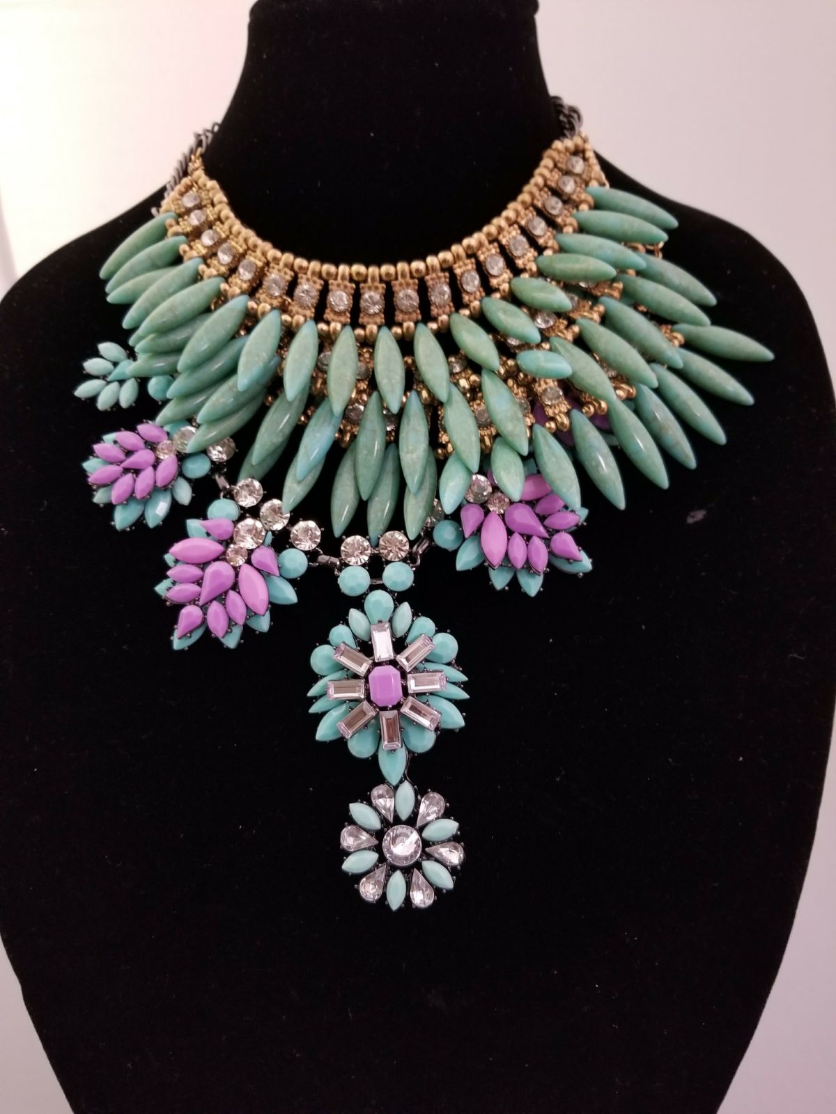 Exotic Spiked Jade with Gold Necklace - Theresa Exotic Apparel