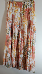 New Directions Ladies Long Floral Print Skirt