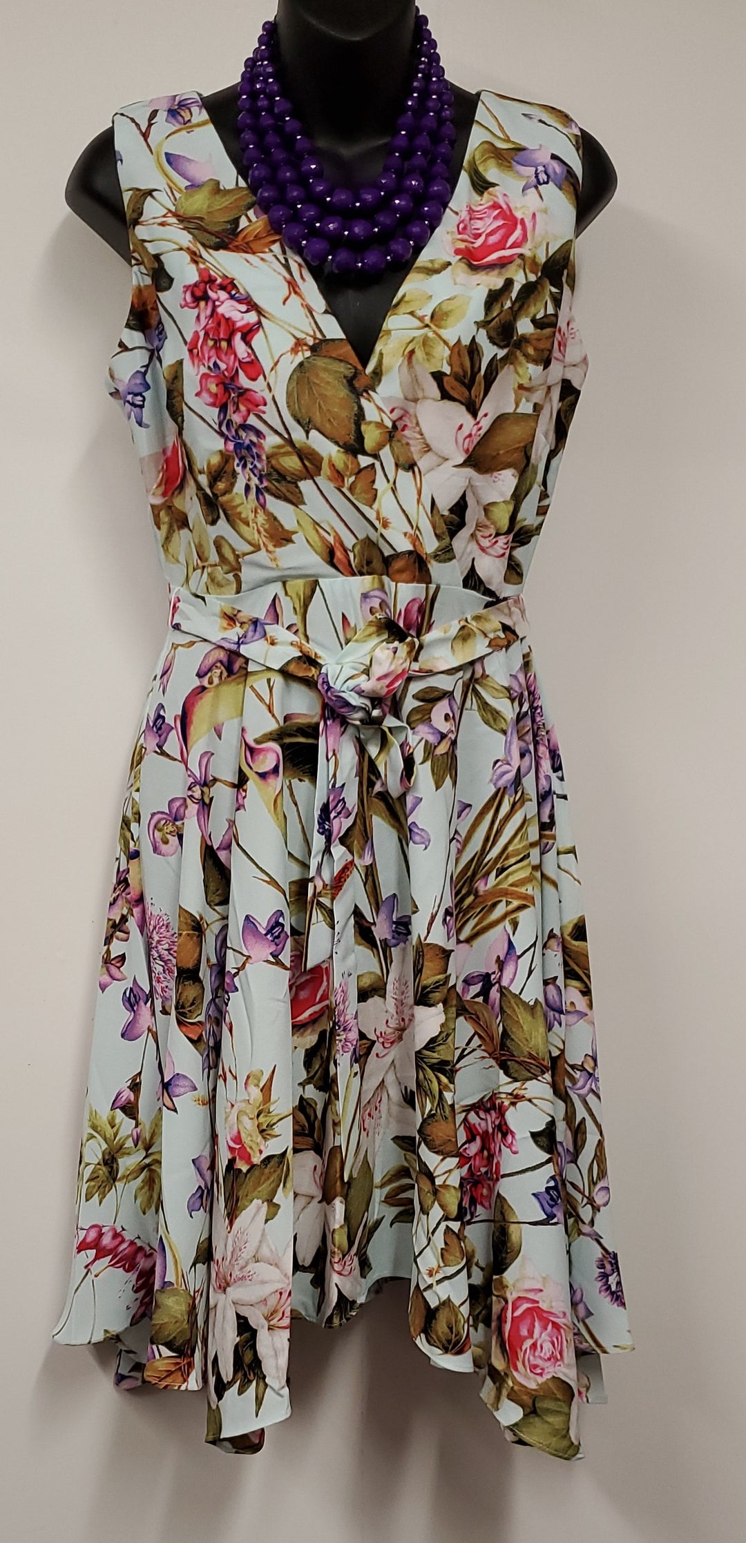 Ladies DN Design Green  Floral Print V-Neck Summer Dress