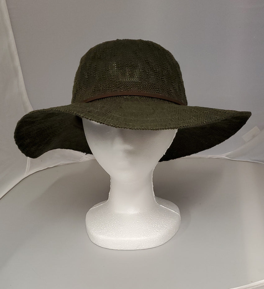 Ladies Fashionable Green Hat