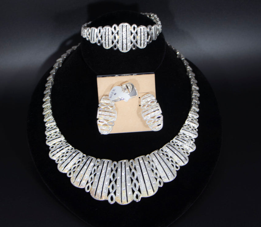 High Fashion American Diamond Necklace Set