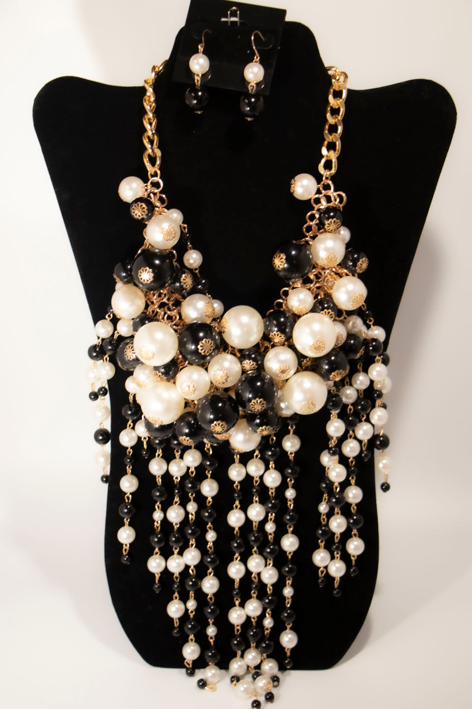 Beautiful Big Gold Pearl Necklace Set