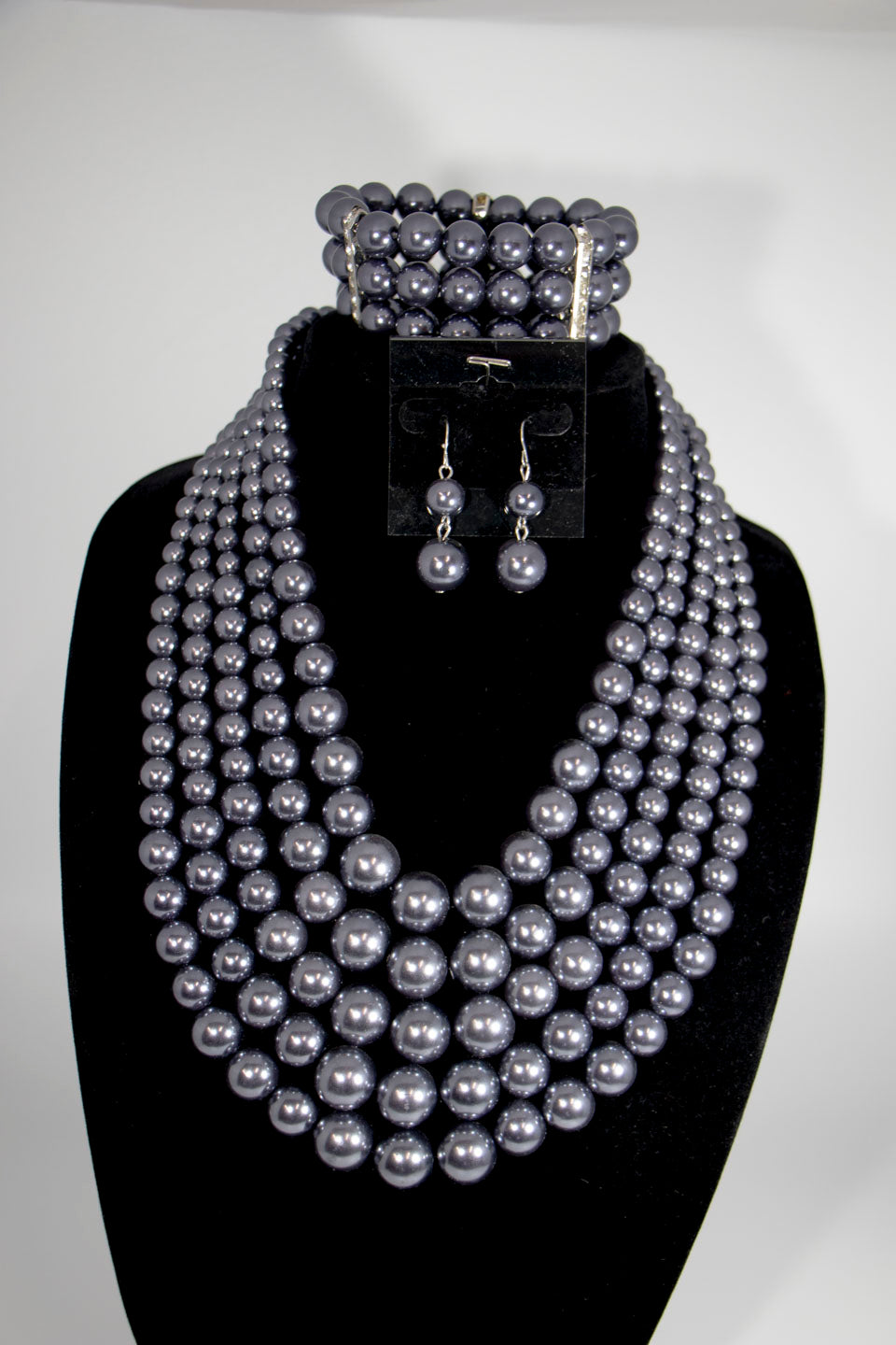 Ladies 3pc 5 Layers Pearl Necklace Set