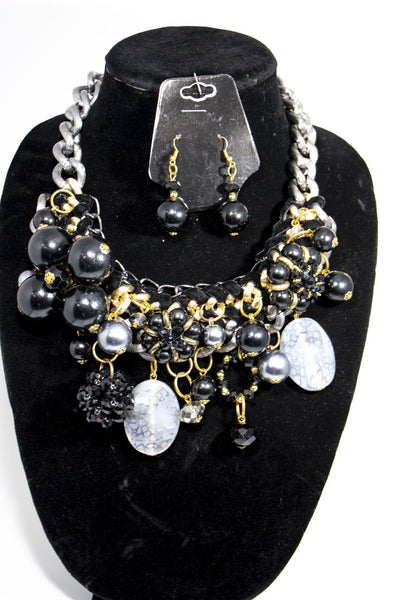 Exotic Gold / Black Chunky Beads Necklace Set