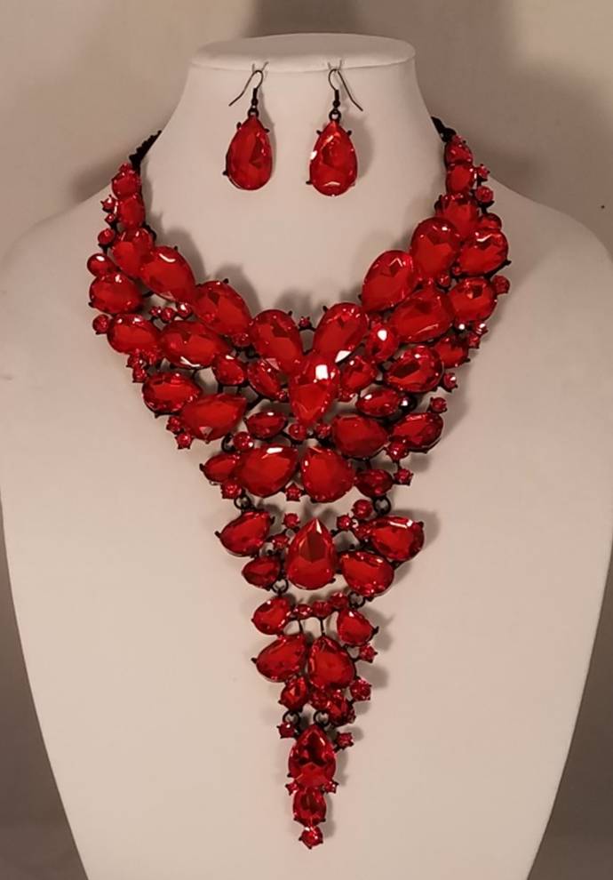 2 Pcs. Big And Bold Red Crystal Necklace Set