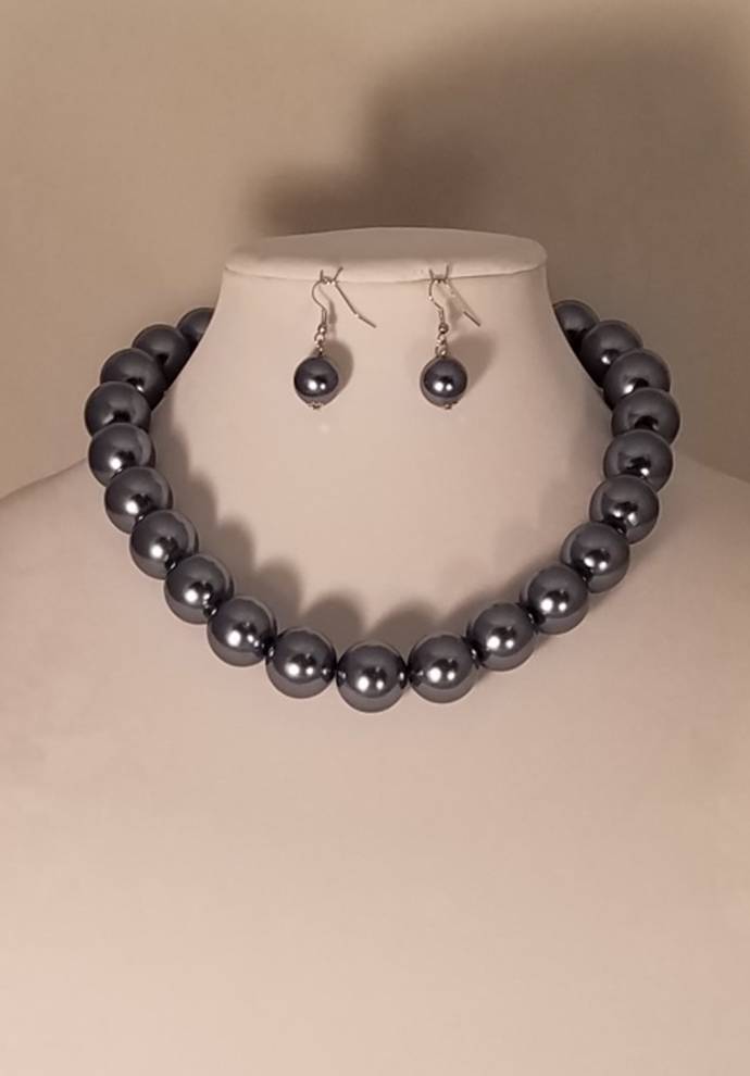 2 Pcs. Grey Pearl Necklace Set
