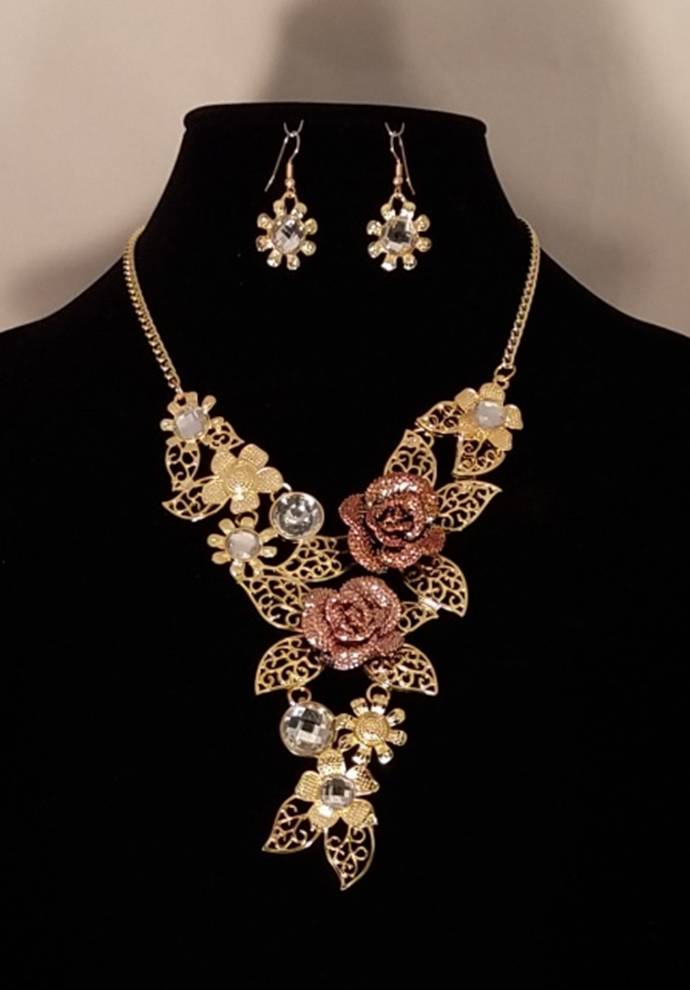 2 Pcs. Rose Gold Fashion Necklace Set