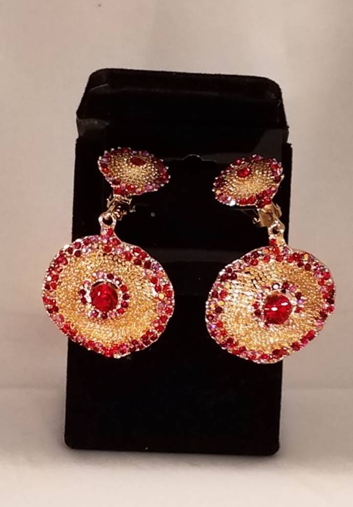 Beautiful Gold And Red Clip-On Earrings