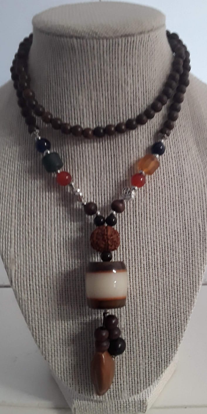 Handmade Unisex Beaded Necklace