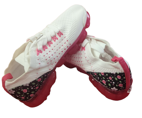 Ladies Fashionable Sneaker With Flower Trim